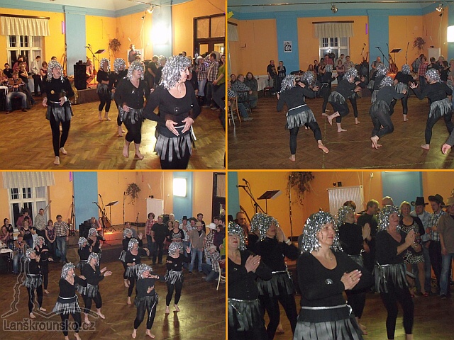13_Tanecni soubor Pusinky_druhe vystoupeni_1.jpg